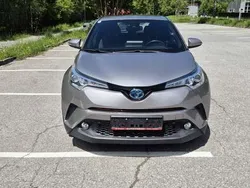 Gebraucht 2017 Toyota C-HR Style SUV | € 16.500 (Guter Preis)