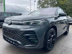 Mittelgrau metallic Neu 2025 VW Tiguan R-line SUV | € 57.980