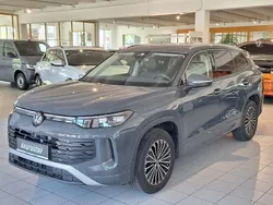 Mittelgrau metallic Gebraucht 2025 VW Tayron SUV | € 56.990 (Superpreis)