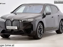Sophistograu brillanteffekt Gebraucht 2023 BMW iX M Sport SUV | € 58.750 (Fairer Preis)