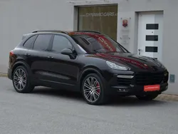 Schwarz Gebraucht 2014 Porsche Cayenne Turbo SUV | € 31.900