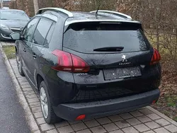 Schwarz Gebraucht 2017 Peugeot 2008 S SUV | € 9.075 (Guter Preis)