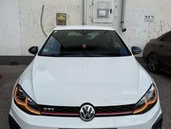 Weiß Gebraucht 2017 VW Golf VII GTI Limousine | € 17.090 (Superpreis)