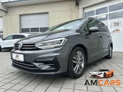Grau Gebraucht 2017 VW Touran Highline Van / Kleinbus | € 15.900 (Fairer Preis)