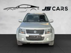 Silber Gebraucht 2011 Suzuki Grand Vitara SUV | € 9.950 (Fairer Preis)
