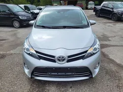 Silber Gebraucht 2016 Toyota Verso Edition Van / Kleinbus | € 14.380 (Fairer Preis)