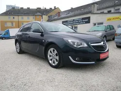 Grün Gebraucht 2016 Opel Insignia Cosmo Kombi | € 6.900 (Superpreis)