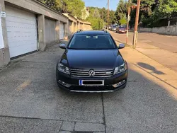 Braun Gebraucht 2012 VW Passat Kombi | € 8.100 (Guter Preis)
