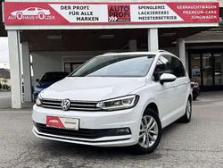 Weiß Gebraucht 2017 VW Touran Highline Van / Kleinbus | € 20.900 (Fairer Preis)