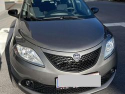 Braun Gebraucht 2020 Lancia Ypsilon Gold Kleinwagen | € 9.990