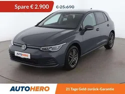 Grau Gebraucht 2024 VW Golf VIII Life Kleinwagen | € 22.290 (Guter Preis)