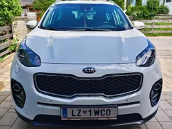 Weiß Gebraucht 2018 Kia Sportage Gold SUV | € 19.700 (Guter Preis)