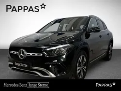 Kosmosschwarz metallic Gebraucht 2024 Mercedes GLA180 Advanced SUV | € 43.900 (Etwas zu teuer)