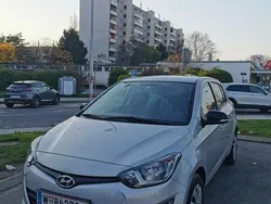 Gebraucht 2014 Hyundai i20 GO! Limousine | € 4.490 (Fairer Preis)