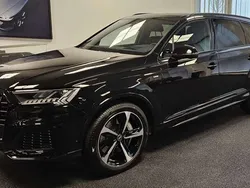 Schwarz Gebraucht 2024 Audi Q7 S-Line SUV | € 80.900 (Teuer)