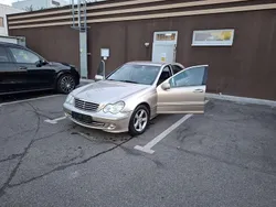 Bronze Gebraucht 2004 Mercedes C220 Avantgarde Limousine | € 2.400 (Guter Preis)