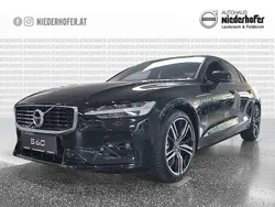 Schwarz Gebraucht 2019 Volvo S60 R-Design Limousine | € 52.900