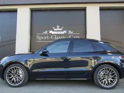 Blau Gebraucht 2019 Porsche Macan Turbo SUV | € 74.900