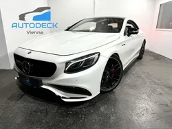 Weiß Gebraucht 2015 Mercedes S63 AMG AMG Coupé | € 54.990