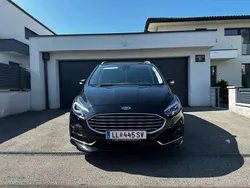 Schwarz Gebraucht 2022 Ford Galaxy Vignale Van / Kleinbus | € 38.000 (Fairer Preis)