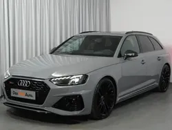 Mittelgrau normal Gebraucht 2024 Audi RS4 Ambiente Kombi | € 124.990 (Teuer)