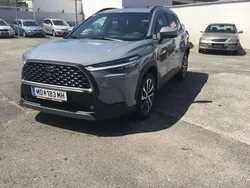 Grau Neu 2025 Toyota Corolla Cross Active SUV | € 36.900 (Guter Preis)
