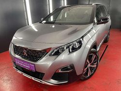 Grau Gebraucht 2019 Peugeot 5008 GT-line Van / Kleinbus | € 18.990 (Fairer Preis)