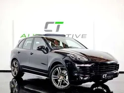 Schwarz Gebraucht 2015 Porsche Cayenne Turbo SUV | € 39.900