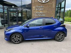 Blau Gebraucht 2022 Toyota Yaris Active Limousine | € 14.990 (Superpreis)