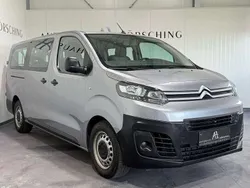 Grau Gebraucht 2019 Citroën Jumpy Van / Kleinbus | € 22.499 (Fairer Preis)