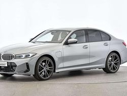 Grau Gebraucht 2024 BMW 330e M Sport Limousine | € 49.990 (Teuer)