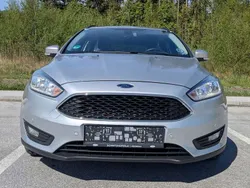 Silber Gebraucht 2016 Ford Focus Kombi | € 8.700 (Guter Preis)