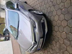 Bronze Gebraucht 2015 Toyota Auris Lounge Kombi | € 9.500 (Superpreis)
