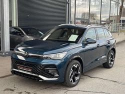 Blau Neu 2025 VW Tiguan R-line SUV | € 47.990 (Etwas zu teuer)