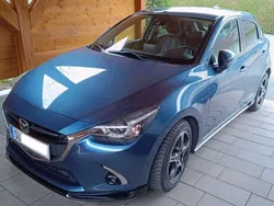 Blau Gebraucht 2018 Mazda 2 Limousine | € 15.950