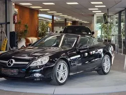 Schwarz Gebraucht 2010 Mercedes SL350 Cabrio | € 32.980