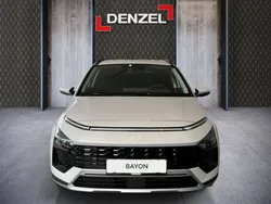 Lumen gray pearl / s Gebraucht 2024 Hyundai Bayon Comfort SUV | € 19.900 (Superpreis)
