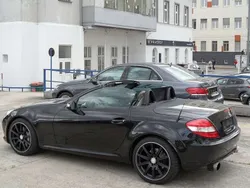 Schwarz Gebraucht 2004 Mercedes SLK350 Cabrio | € 15.000 (Fairer Preis)