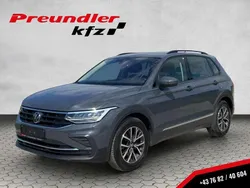 Grau Gebraucht 2022 VW Tiguan Life SUV | € 27.900 (Superpreis)