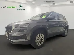 Mittelgrau metallic Neu 2025 Skoda Karoq Selection SUV | € 31.590 (Guter Preis)