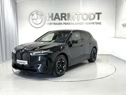 Saphirschwarz Gebraucht 2024 BMW iX Sport Line SUV | € 79.900 (Teuer)