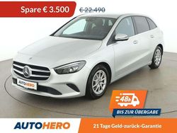 Grau Gebraucht 2019 Mercedes B180 Style Van / Kleinbus | € 18.990 (Superpreis)