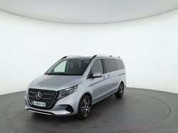 Hightechsilber metal Gebraucht 2024 Mercedes V250 Avantgarde Van / Kleinbus | € 79.990 (Fairer Preis)