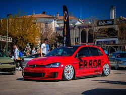 Rot Gebraucht 2015 VW Golf VII GTD Limousine | € 18.500