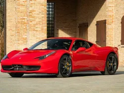 Rot Gebraucht 2010 Ferrari 458 Coupé | € 210.000