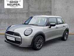 Melting silver iii Gebraucht 2025 Mini Cooper Kleinwagen | € 28.450