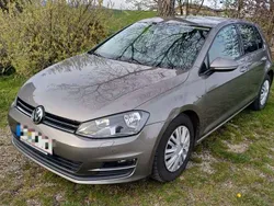 Grau Gebraucht 2015 VW Golf VII LOUNGE Limousine | € 11.990 (Guter Preis)