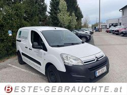 Weiss Gebraucht 2017 Citroën Berlingo Comfort Van / Kleinbus | € 4.910 (Fairer Preis)