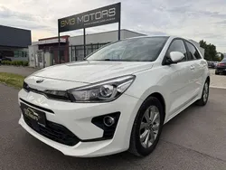 Weiß Gebraucht 2020 Kia Rio Silver Limousine | € 12.990 (Fairer Preis)