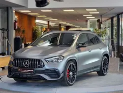 Grau Gebraucht 2020 Mercedes GLA45 AMG AMG SUV | € 48.480